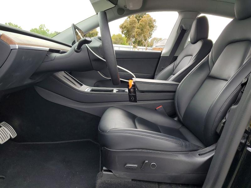 50522156 :رقم المزاد ، 7SAYGDEF0NF484797 vin ، 2022 Tesla Model Y مزاد بيع