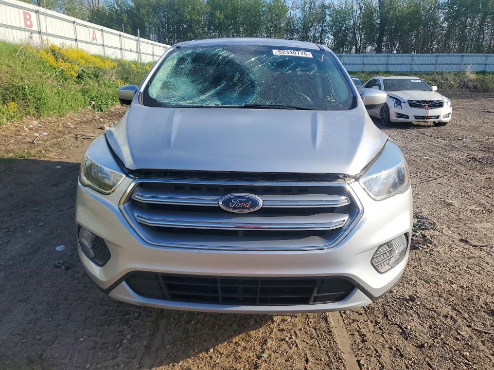Продажа на аукционе авто 2017 Ford Escape, vin: 1FMCU9GD6HUB01638, номер лота: 52340776