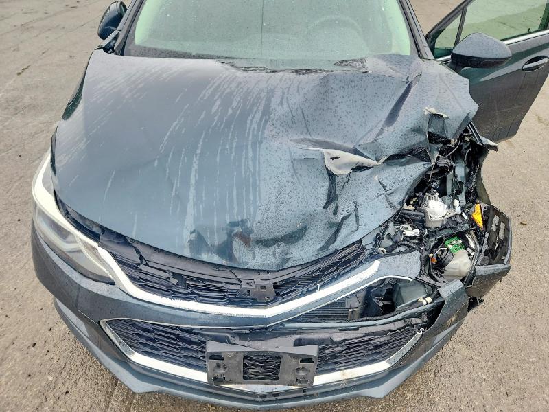 Продажа на аукционе авто 2017 Chevrolet Cruze, vin: 1G1BE5SM2H7263870, номер лота: 54272946