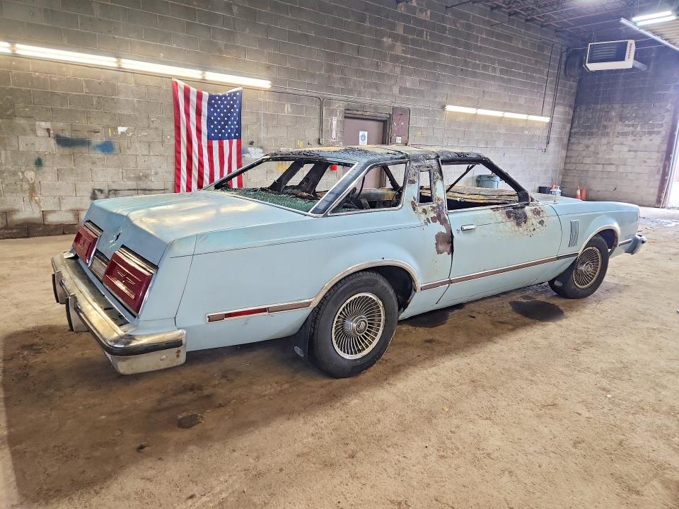 52568436 :رقم المزاد ، 9G87F292903 vin ، 1979 Ford Thundrbird مزاد بيع