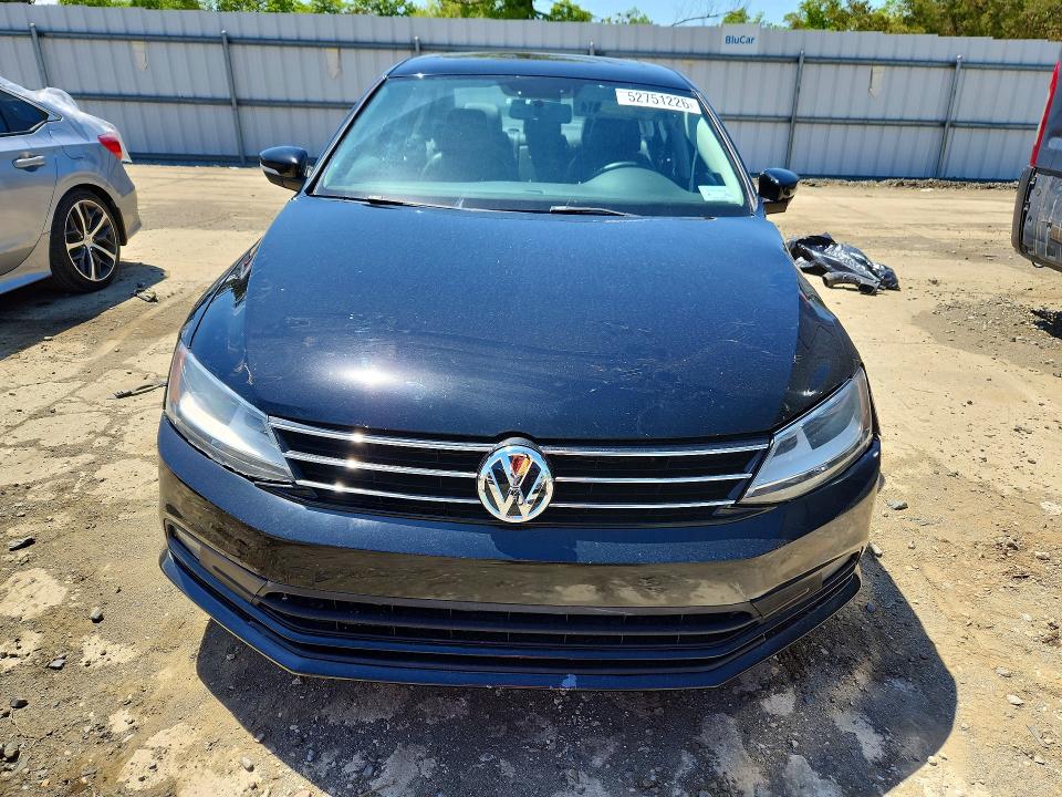Продажа на аукционе авто 2015 Volkswagen Jetta, vin: 3VWLA7AJ1FM263739, номер лота: 52751226