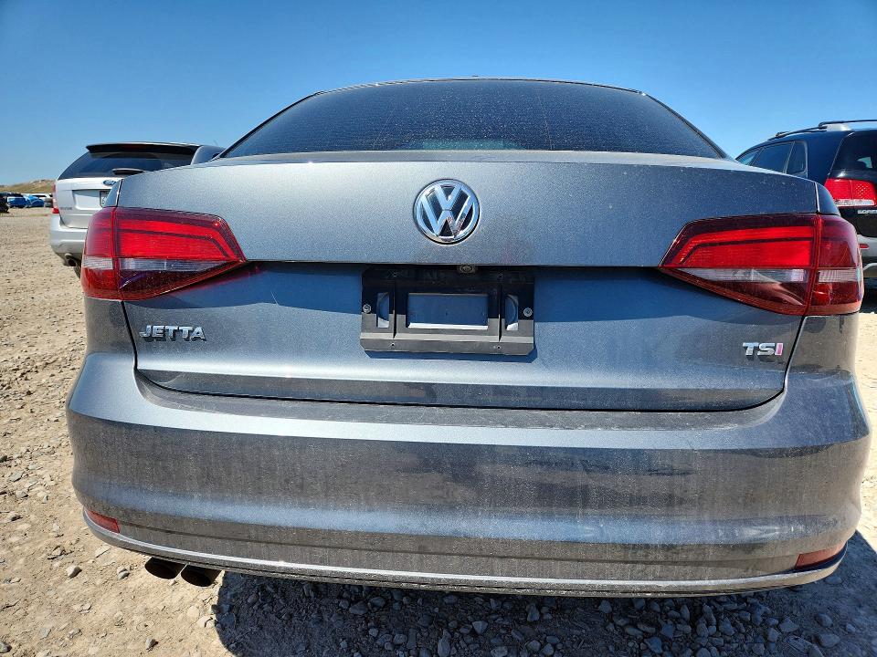 52775396 :رقم المزاد ، 3VW2B7AJ7HM314527 vin ، 2017 Volkswagen Jetta مزاد بيع