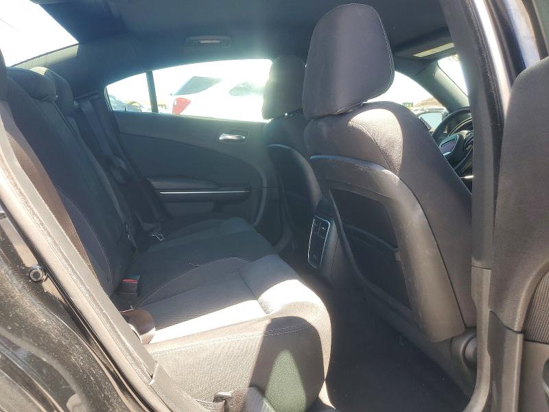 54528846 :رقم المزاد ، 2C3CDXBG3FH817136 vin ، 2015 Dodge Charger مزاد بيع
