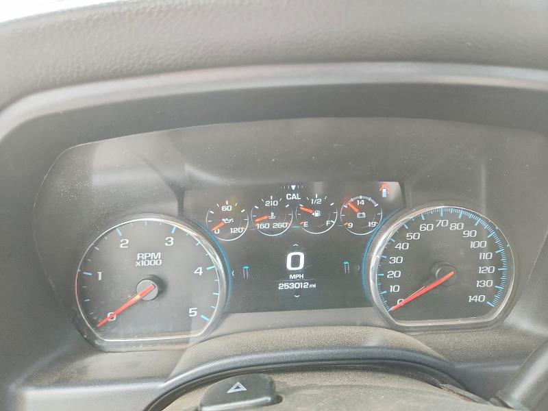 51858276 :رقم المزاد ، 1GT12UEY5JF101974 vin ، 2018 Gmc Sierra مزاد بيع
