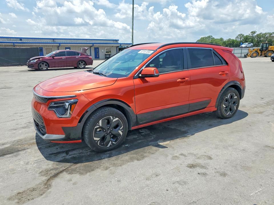 Auction sale of the 2023 Kia Niro, vin: KNDCR3L17P5039979, lot number: 53187096