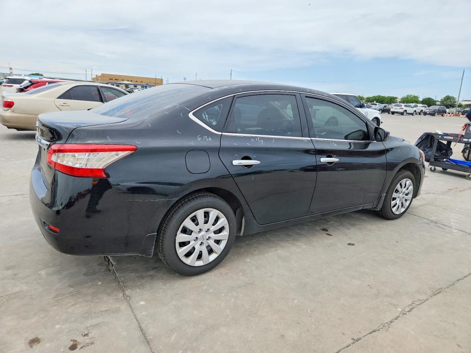 2015 Nissan Sentra მანქანა იყიდება აუქციონზე, vin: 3N1AB7AP5FY320841, აუქციონის ნომერი: 53896436