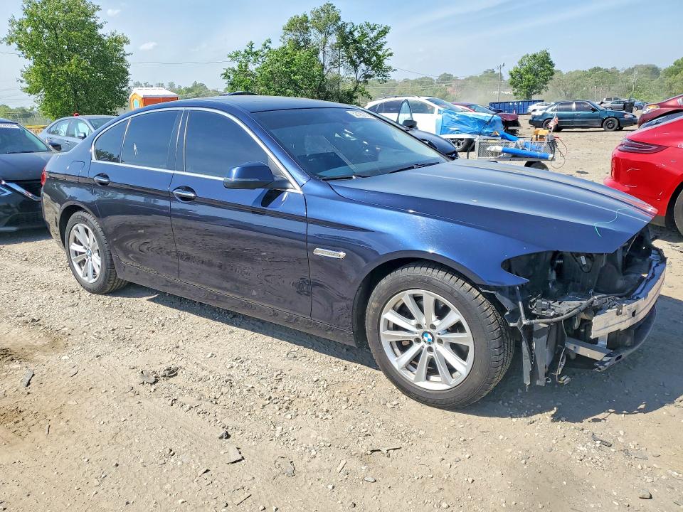 52195706 :رقم المزاد ، WBA5A7C58GG643200 vin ، 2016 Bmw 528 مزاد بيع
