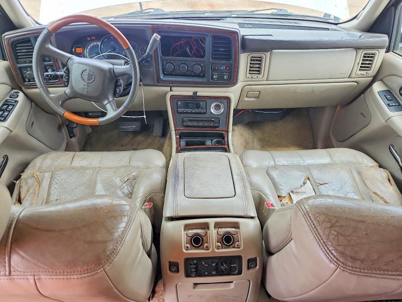 54764676 :رقم المزاد ، 1GYEK63N02R128418 vin ، 2002 Cadillac Escalade مزاد بيع