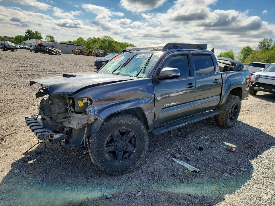 53123856 :رقم المزاد ، 3TMAZ5CN1JM061998 vin ، 2018 Toyota Tacoma مزاد بيع