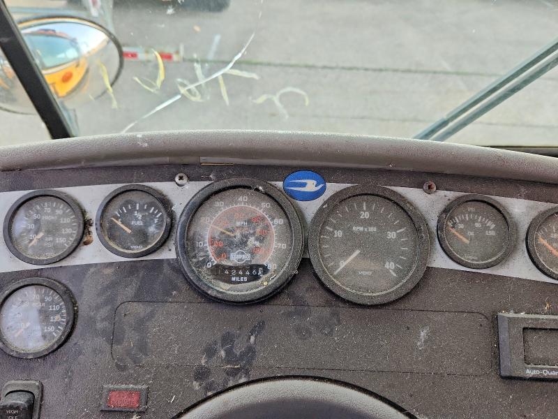 2005 Blub School Bus მანქანა იყიდება აუქციონზე, vin: 1BABHCKA55F227661, აუქციონის ნომერი: 55186996