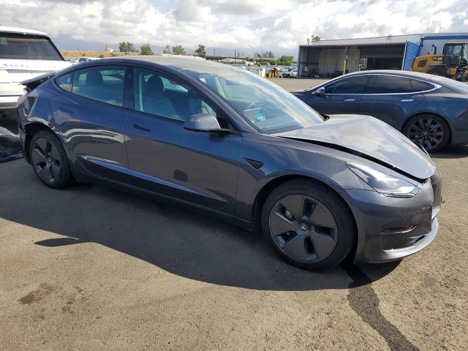 Продажа на аукционе авто 2023 Tesla Model 3, vin: 5YJ3E1EA2PF689539, номер лота: 52126136