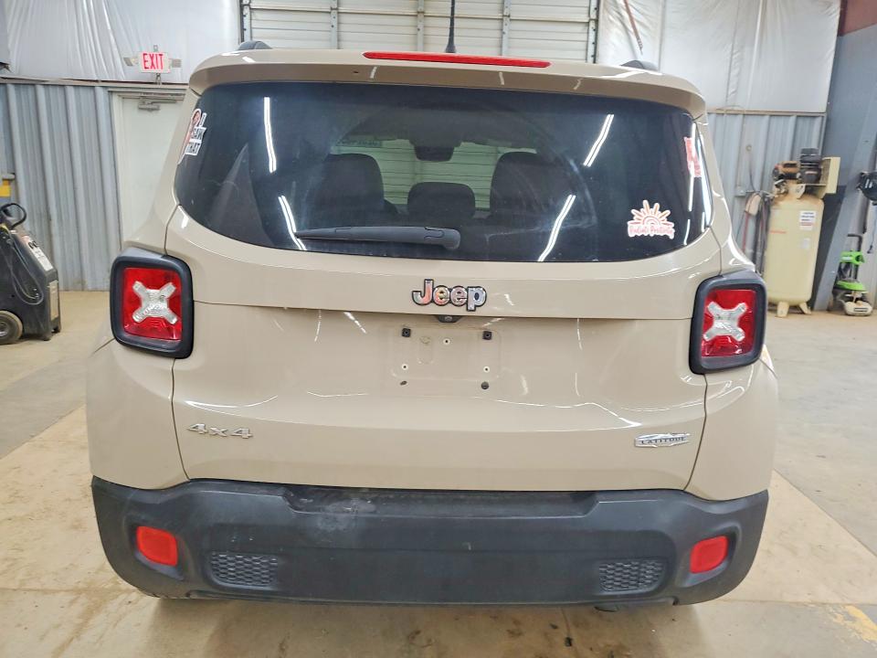 Продажа на аукционе авто 2015 Jeep Renegade, vin: ZACCJBBT0FPB75479, номер лота: 52324536