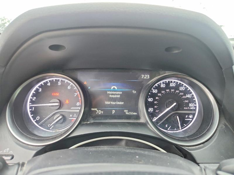 55073816 :رقم المزاد ، 4T1G11BK3MU035948 vin ، 2021 Toyota Camry مزاد بيع