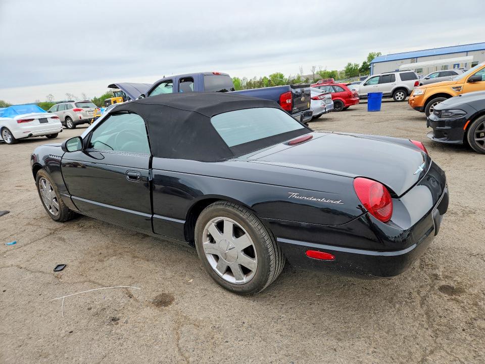 53046606 :رقم المزاد ، 1FAHP60A22Y114800 vin ، 2002 Ford Thunderbird مزاد بيع