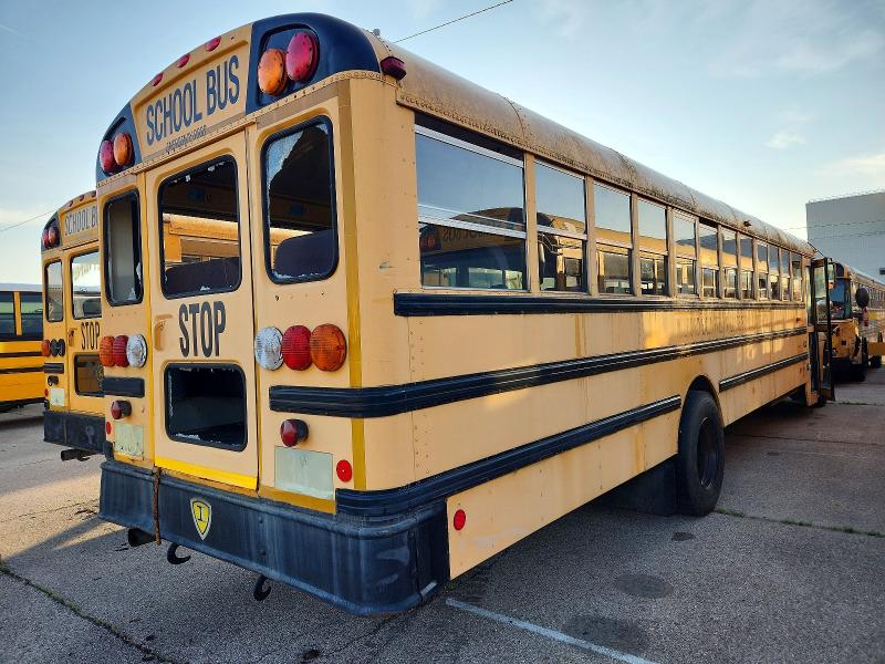 55187736 :رقم المزاد ، 4DRBUAAN57B479829 vin ، 2007 Ic Corporation School Bus مزاد بيع