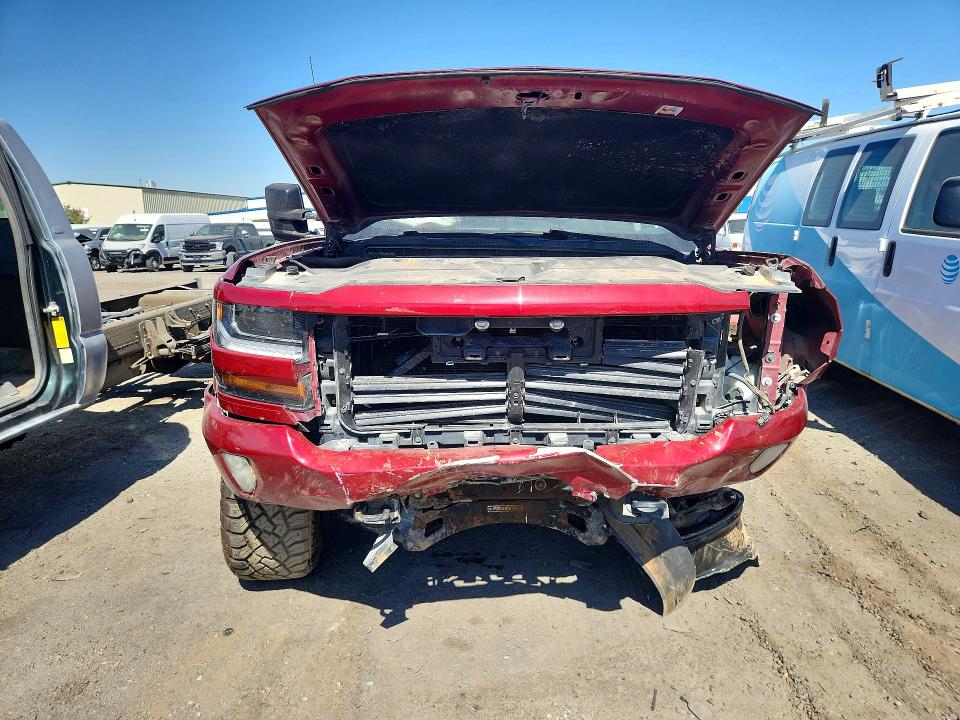 54491586 :رقم المزاد ، 3GCUKREC8JG331313 vin ، 2018 Chevrolet Silverado مزاد بيع