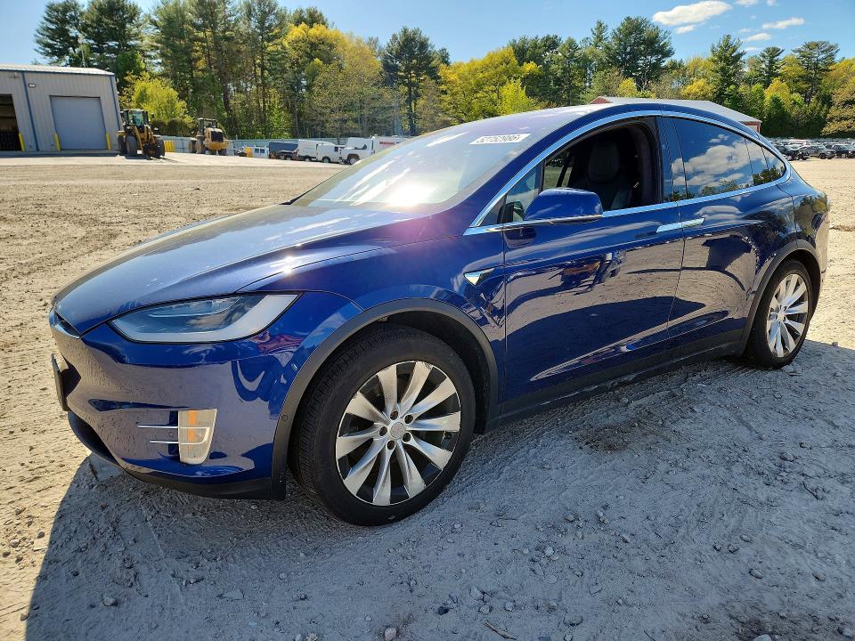 Продаж на аукціоні авто 2019 Tesla Model X, vin: 5YJXCBE27KF184885, номер лоту: 52752986