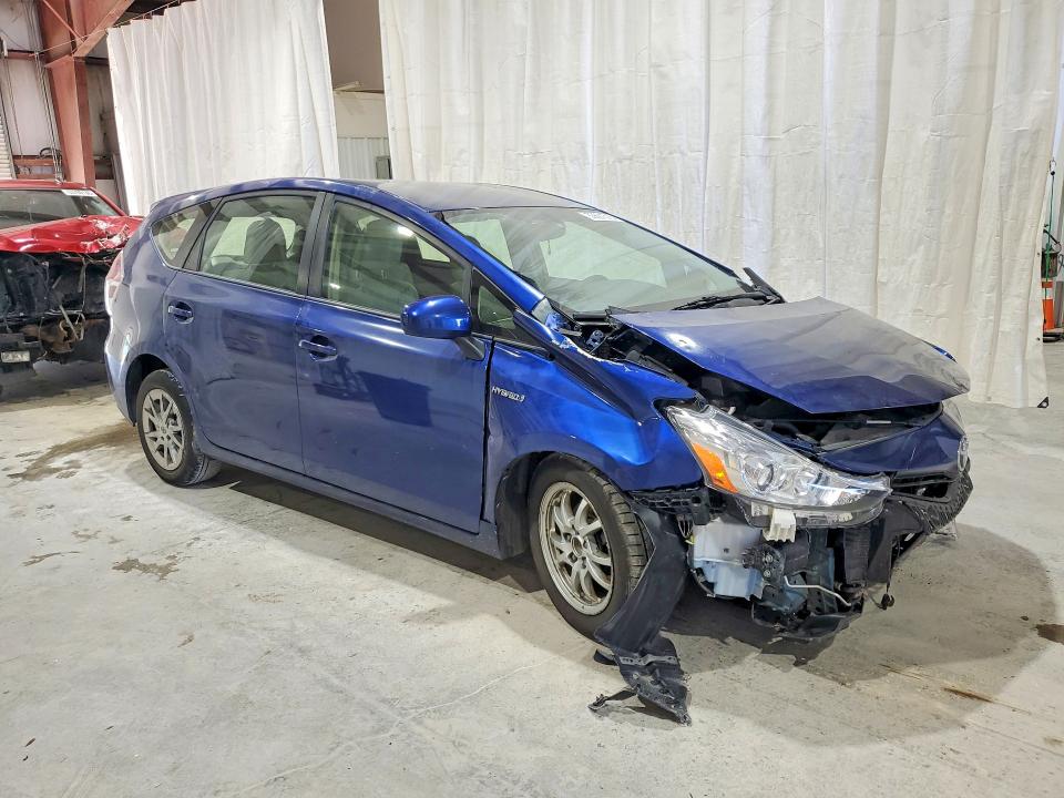 53691516 :رقم المزاد ، JTDZN3EU6GJ050833 vin ، 2016 Toyota Prius V مزاد بيع