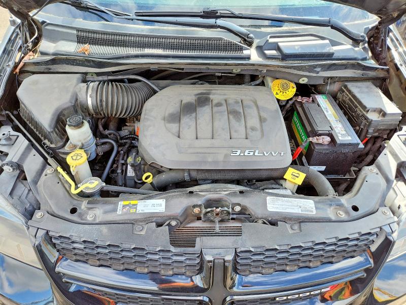 53704086 :رقم المزاد ، 2C4RDGCG1FR664044 vin ، 2015 Dodge Grand Caravan مزاد بيع
