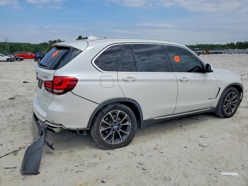 52536396 :رقم المزاد ، 5UXKR0C50J0Y02764 vin ، 2018 Bmw X5 مزاد بيع