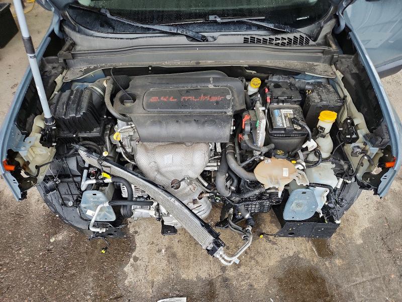 2017 Jeep Renegade მანქანა იყიდება აუქციონზე, vin: ZACCJBBBXHPG24964, აუქციონის ნომერი: 52218546