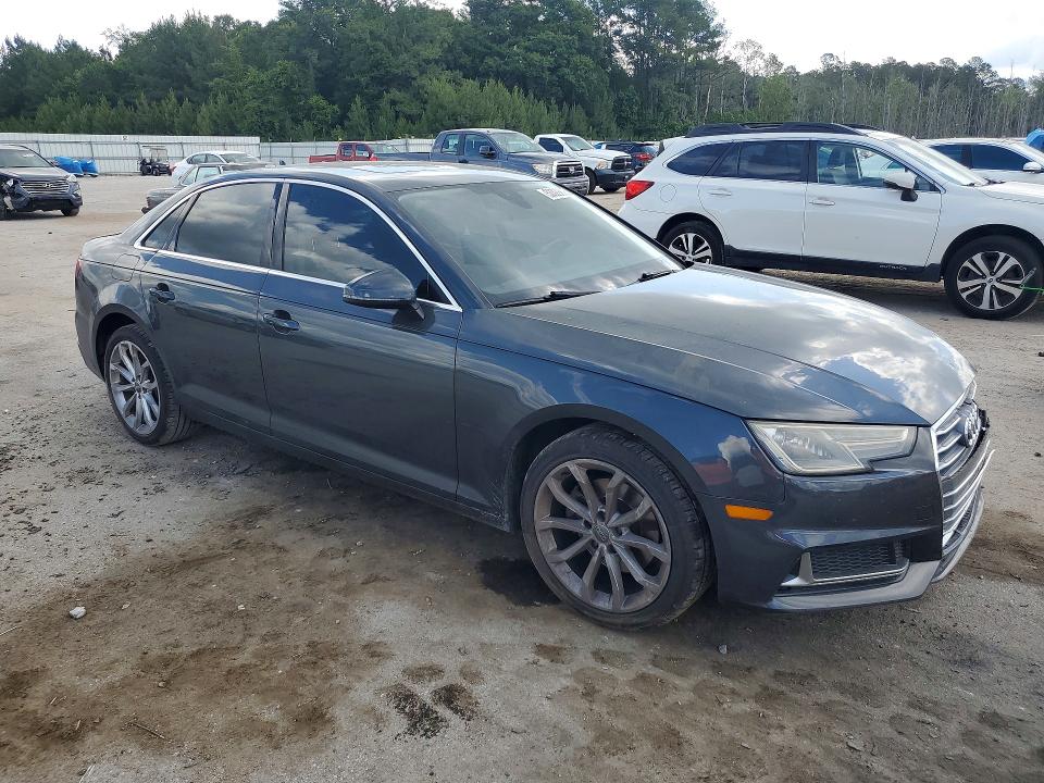 Продажа на аукционе авто 2019 Audi A4, vin: WAUGMAF40KA026899, номер лота: 53329626