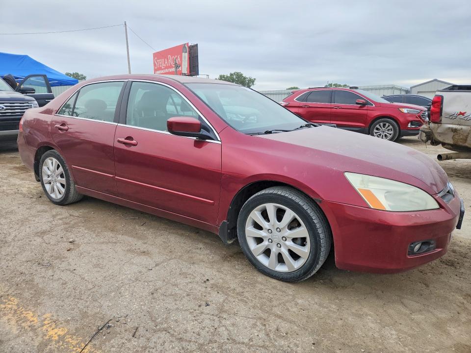 52177416 :رقم المزاد ، 1HGCM66576A065178 vin ، 2006 Honda Accord مزاد بيع