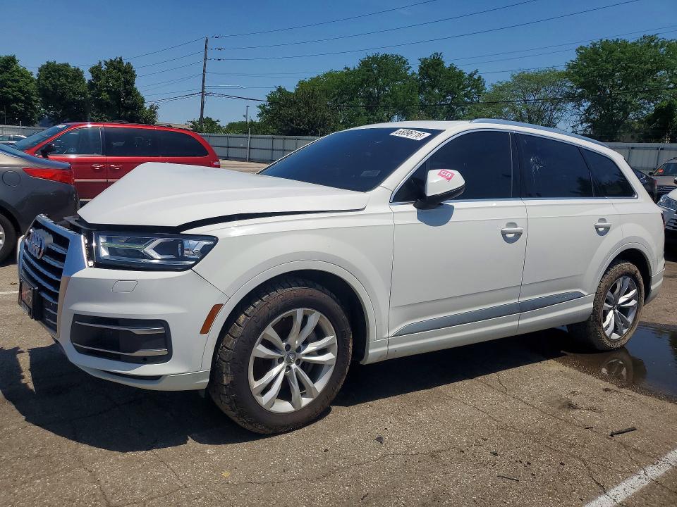 Продаж на аукціоні авто 2018 Audi Q7, vin: WA1LHAF73JD036253, номер лоту: 55096116