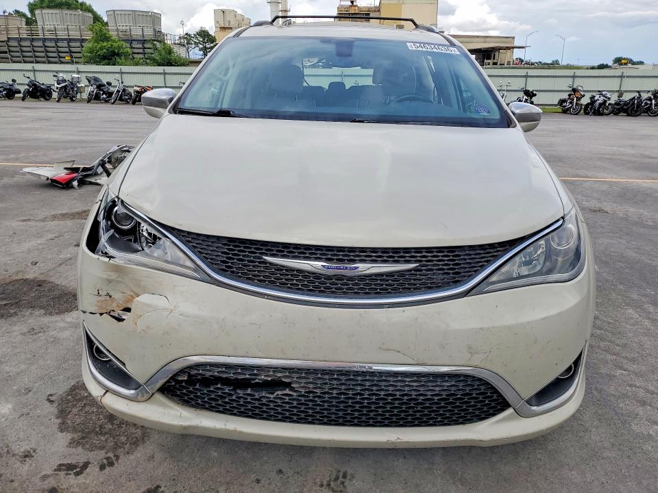 2020 Chrysler Pacifica მანქანა იყიდება აუქციონზე, vin: 2C4RC1GG5LR127764, აუქციონის ნომერი: 54634636