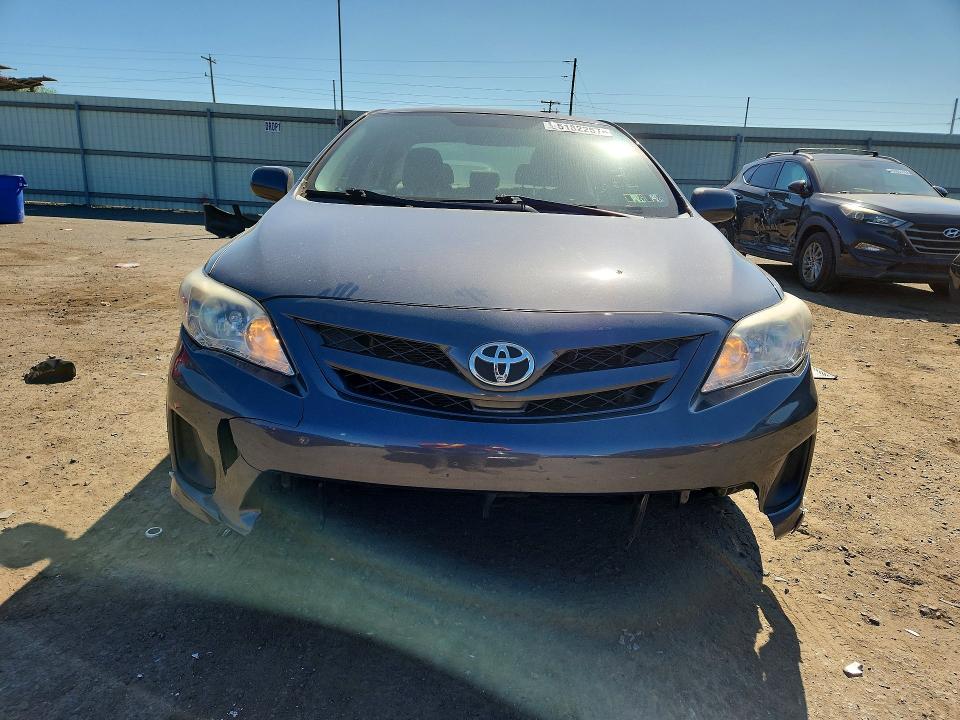 51822576 :رقم المزاد ، 2T1BU4EE9DC115958 vin ، 2013 Toyota Corolla مزاد بيع