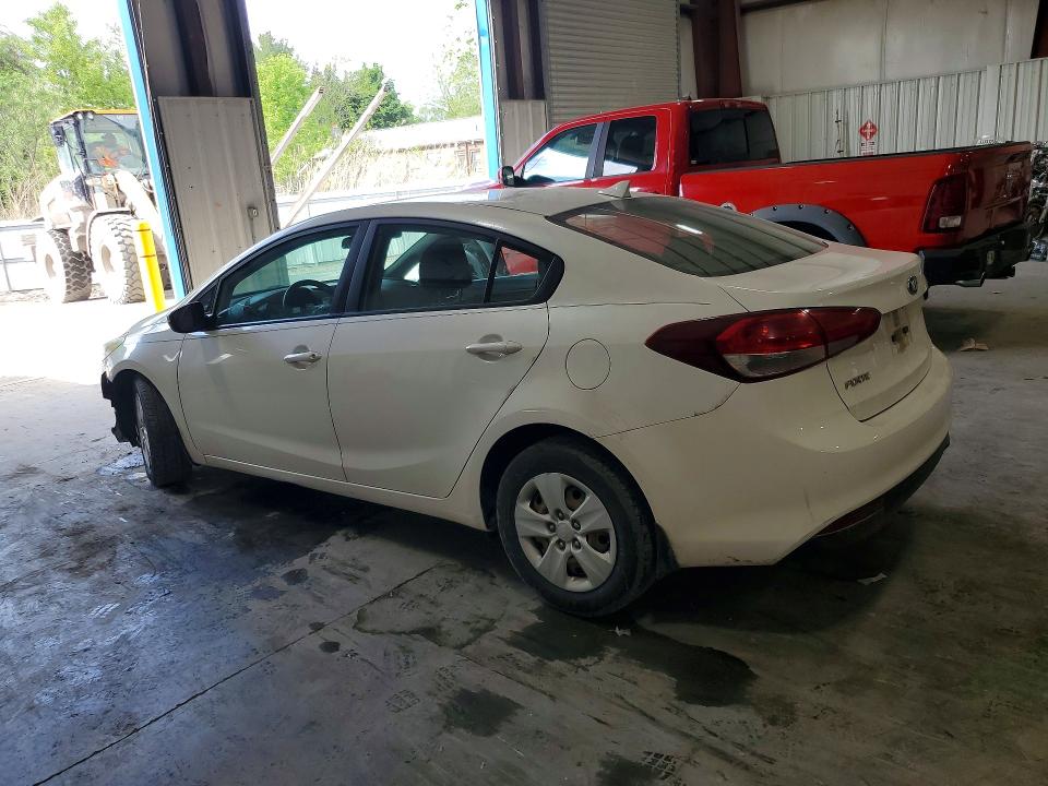54441396 :رقم المزاد ، 3KPFL4A70HE058603 vin ، 2017 Kia Forte مزاد بيع