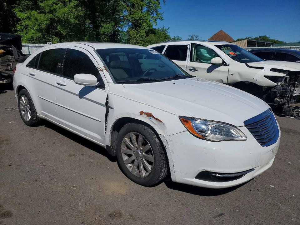 2013 Chrysler 200 მანქანა იყიდება აუქციონზე, vin: 1C3CCBBG6DN743043, აუქციონის ნომერი: 53216346
