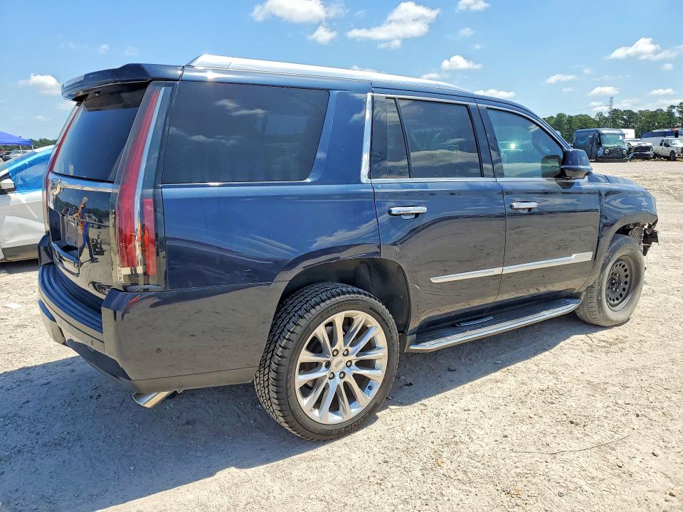 52877496 :رقم المزاد ، 1GYS3BKJ1HR408333 vin ، 2017 Cadillac Escalade مزاد بيع