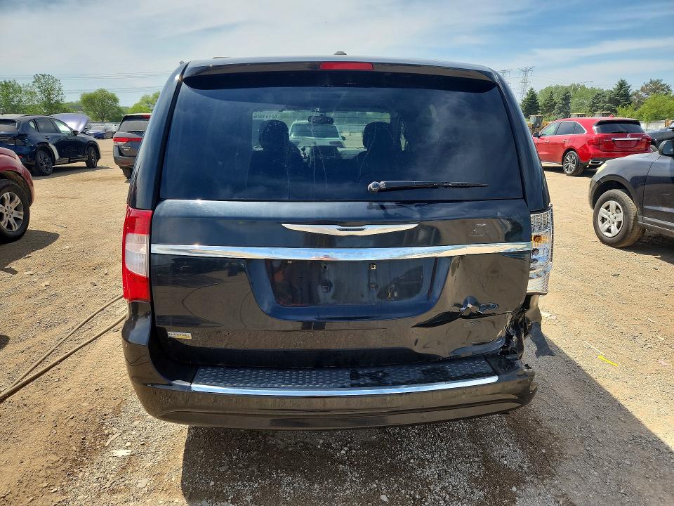 55444846 :رقم المزاد ، 2C4RC1BG9GR237987 vin ، 2016 Chrysler Town & Country مزاد بيع