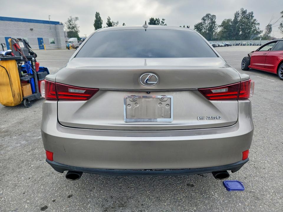 Продажа на аукционе авто 2015 Lexus Is 250, vin: JTHBF1D2XF5078532, номер лота: 53778506
