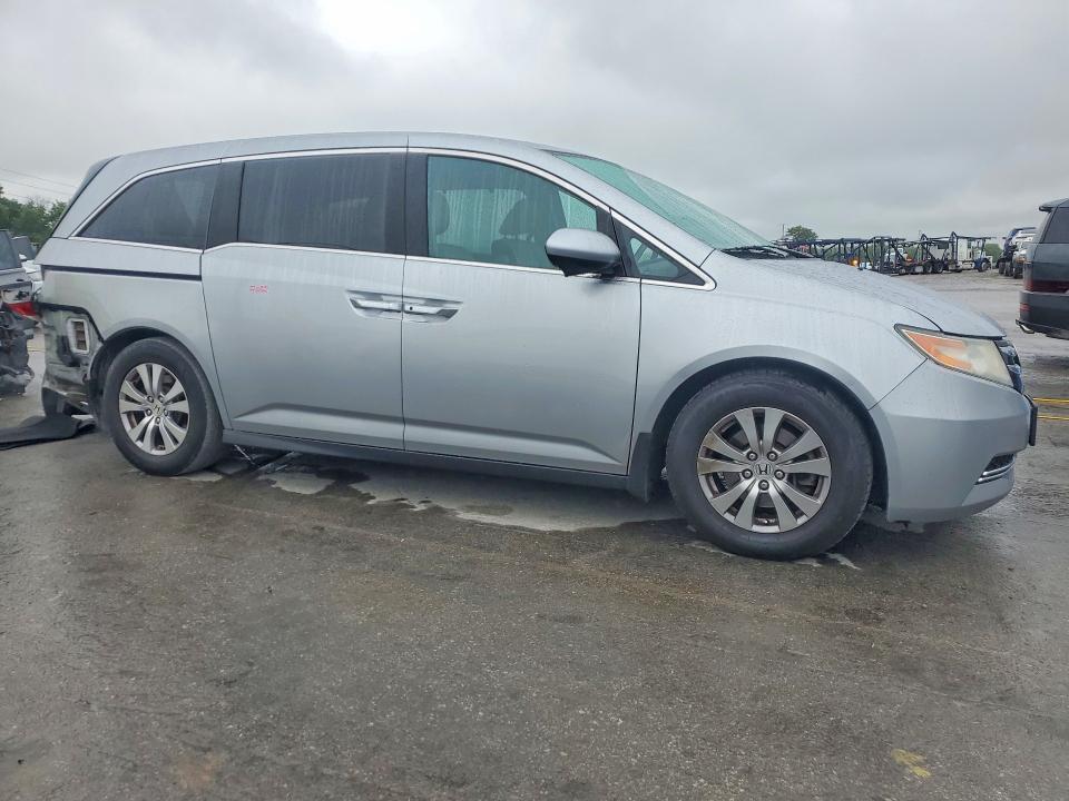 52720156 :رقم المزاد ، 5FNRL5H60GB132322 vin ، 2016 Honda Odyssey مزاد بيع