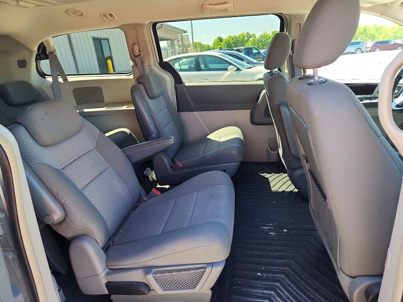 Продаж на аукціоні авто 2010 Chrysler Town & Country, vin: 2A4RR5D1XAR192946, номер лоту: 51301556