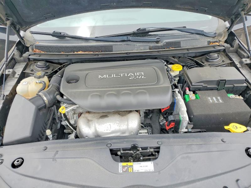 54907726 :رقم المزاد ، 1C3CCCAB7FN638879 vin ، 2015 Chrysler 200 مزاد بيع