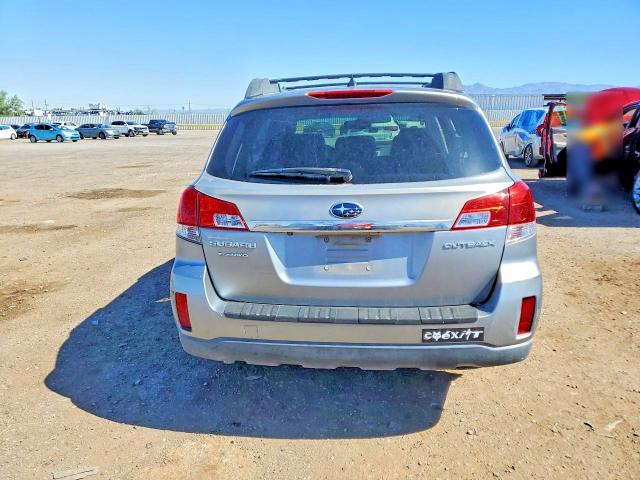 52358126 :رقم المزاد ، 4S4BRCLC4B3423957 vin ، 2011 Subaru Outback مزاد بيع