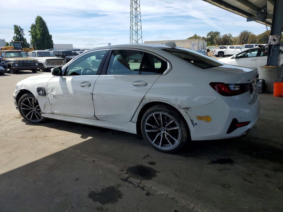 Продаж на аукціоні авто 2022 Bmw 330xe, vin: 3MW5P9J00N8C76533, номер лоту: 53304726
