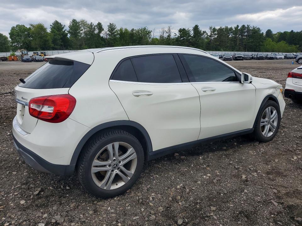 53722366 :رقم المزاد ، WDCTG4GB7JJ449267 vin ، 2018 Mercedes-benz Gla مزاد بيع