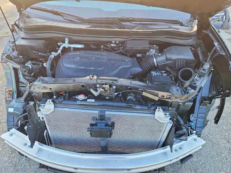 53592786 :رقم المزاد ، 5FNYF8H89SB014168 vin ، 2025 Honda Passport مزاد بيع