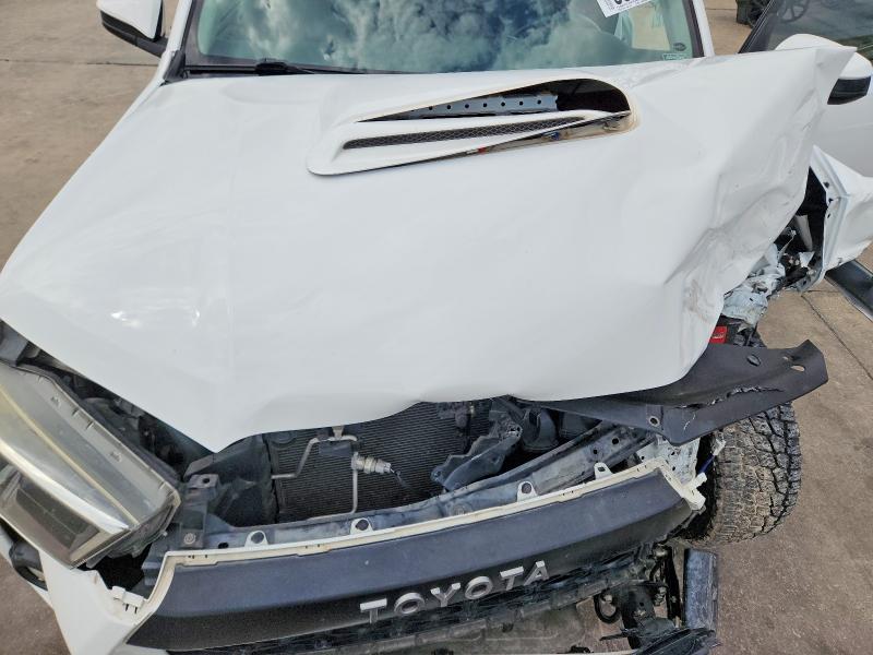 2015 Toyota 4runner მანქანა იყიდება აუქციონზე, vin: JTEBU5JR4F5232762, აუქციონის ნომერი: 55399646