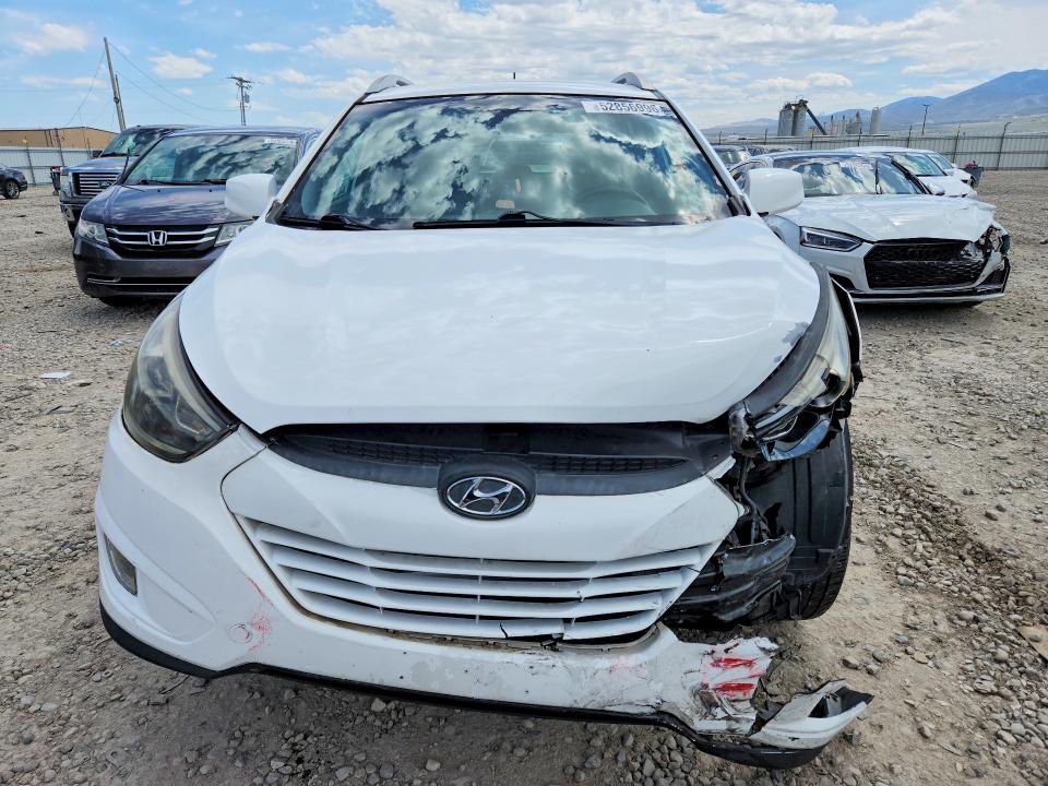 2015 Hyundai Tucson მანქანა იყიდება აუქციონზე, vin: KM8JU3AG2FU085409, აუქციონის ნომერი: 52856996