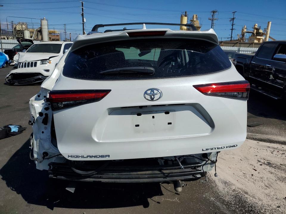 2022 Toyota Highlander მანქანა იყიდება აუქციონზე, vin: 5TDDZRBH0NS214439, აუქციონის ნომერი: 55639936