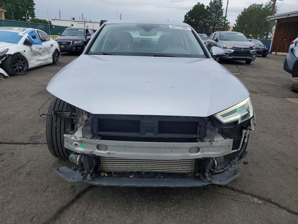 2018 Audi A4 მანქანა იყიდება აუქციონზე, vin: WAUENAF45JA152260, აუქციონის ნომერი: 54727686