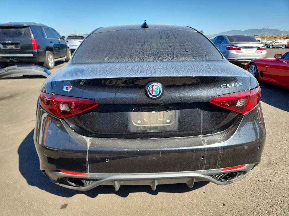 2017 Alfa Romeo Giulia მანქანა იყიდება აუქციონზე, vin: ZARFAECN6H7552414, აუქციონის ნომერი: 53047656