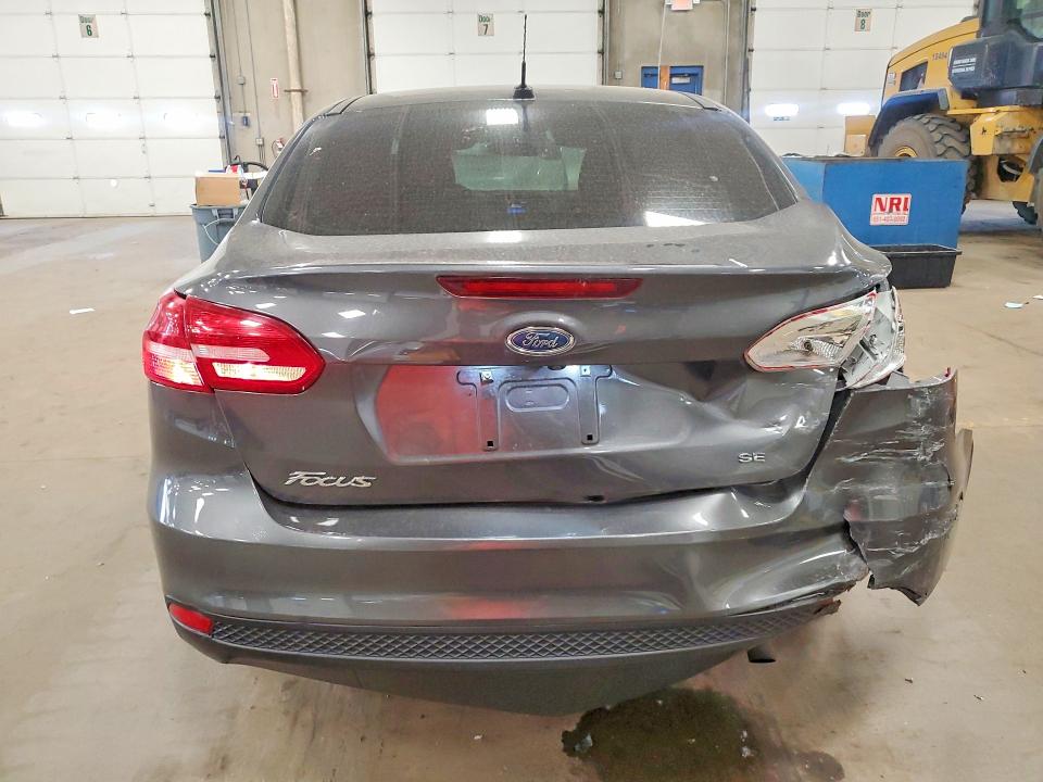 51921936 :رقم المزاد ، 1FADP3F26HL230262 vin ، 2017 Ford Focus مزاد بيع