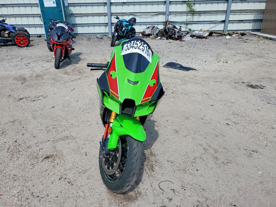 Продажа на аукционе авто 2024 Kawasaki Zx1002, vin: JKBZXVL16RA014101, номер лота: 53452516