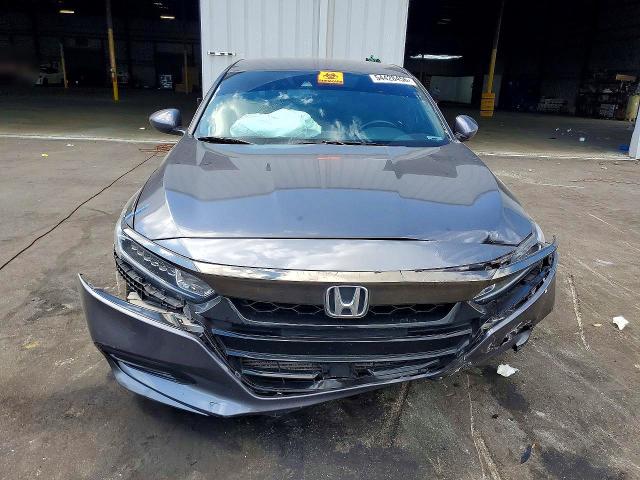 2018 Honda Accord მანქანა იყიდება აუქციონზე, vin: 1HGCV1F34JA063699, აუქციონის ნომერი: 54428456